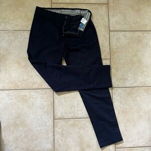 Men’s Haggar Life Khaki pants size 30x30 Blue Dress Pants Slacks